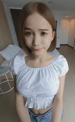 Bella Ladyboystar