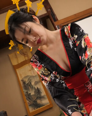 Naomi Togo
