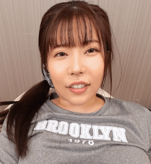 Ayase Maina