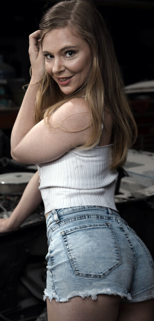 Keira Kova Keira Kova