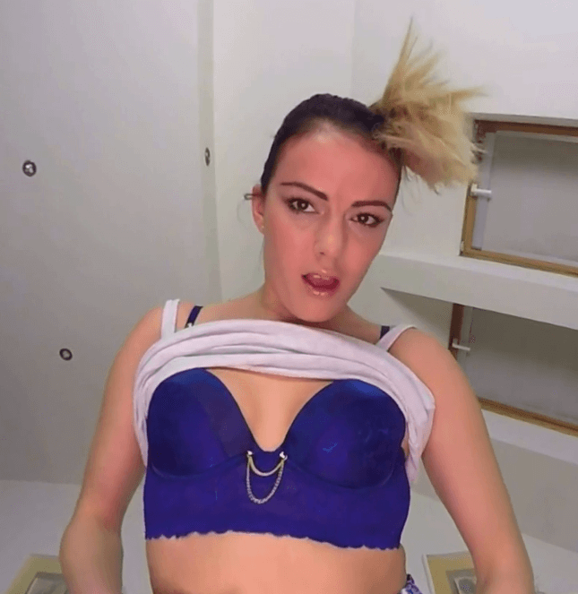 Giny Loud VR