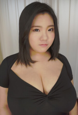 Yua Kasumi (Ayu Sakura) Yua Kasumi (Ayu Sakura)