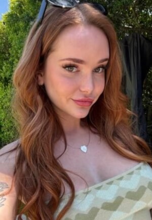 Chloe Foxxe